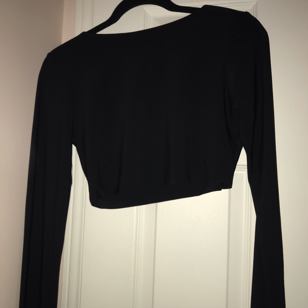 Long sleeve black shirt